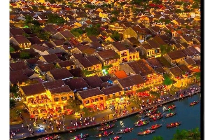 Evening Lantern Boat Ride on Hoi An’s Hoai River photo 3