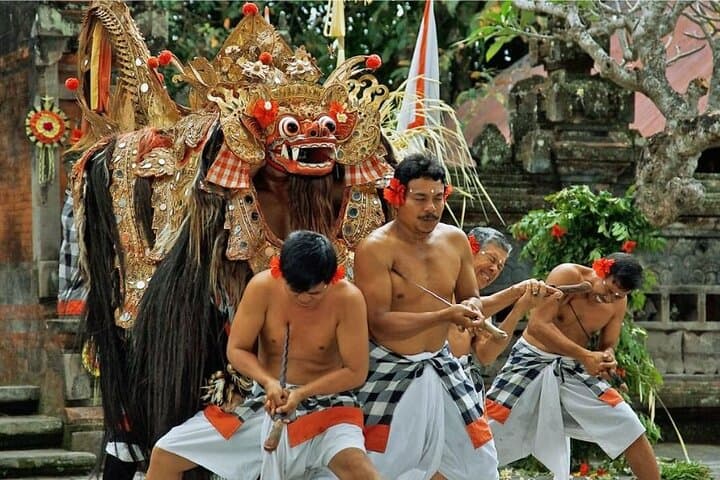 3-Day Bali Adventure: Volcano Views, Snorkeling & Temple Sunset photo 2