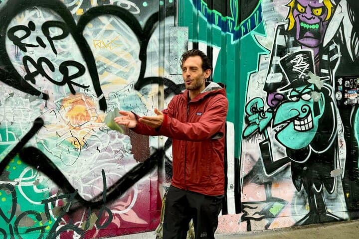 The City Speaks: Walking the Lower East Side Through Language and Slang photo 4