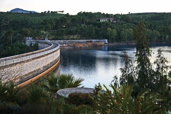 Marathon Battlefield Half-Day Tour: Tomb, Dam & Archaeological Museum photo 6