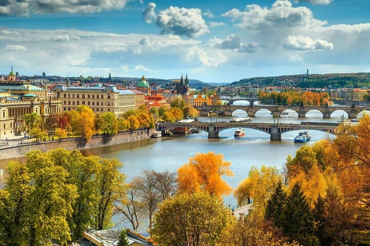 Prague Private Walking Tour: Old Town Highlights & Local Secrets