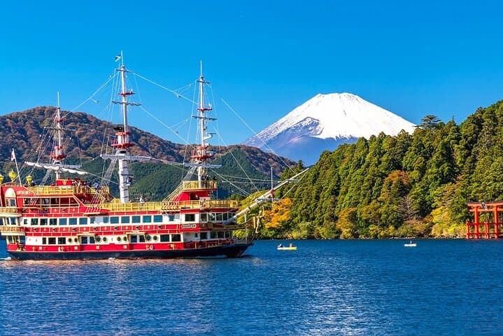 Tokyo Day Trip to Mt. Fuji & Hakone: Ropeway, Owakudani and Shinkansen Return photo 6