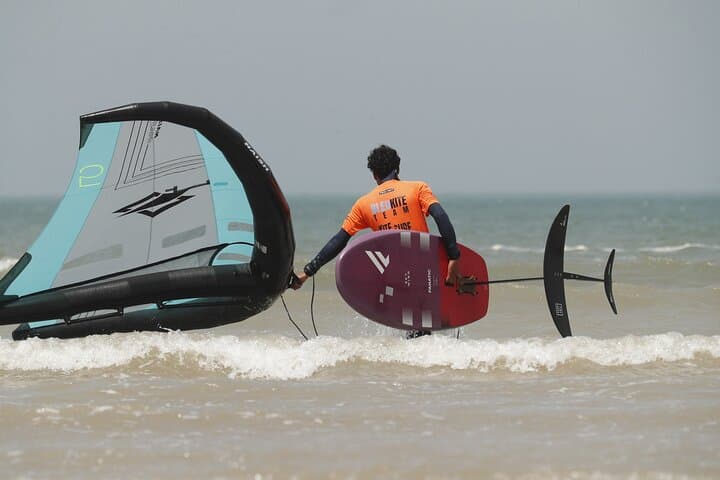 Essaouira Wingfoil Initiation: Beginner Wingfoil Lessons with Foil & IKO Certification photo 5