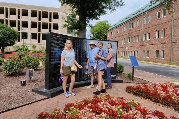 Annapolis Scavenger Hunt: Interactive Self-Guided Walking Tour photo 6