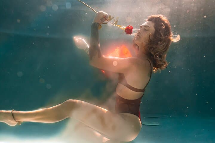 Underwater Photoshoot in Tulum: Private Villa Water Portrait Experience photo 2