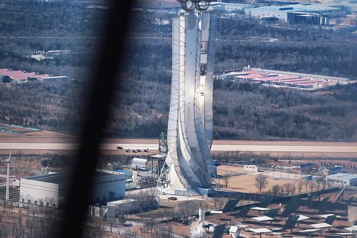 Helicopter Flight Over Badaling Great Wall — Private Aerial Tour from Beijing photo 5