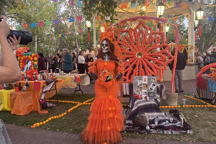 Dia de Los Muertos Tour — Old Town Albuquerque Guided Walking Experience photo 5