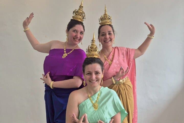 Dance Like Royalty: 2-Hour Traditional Thai Costume Experience in Bangkok photo 4