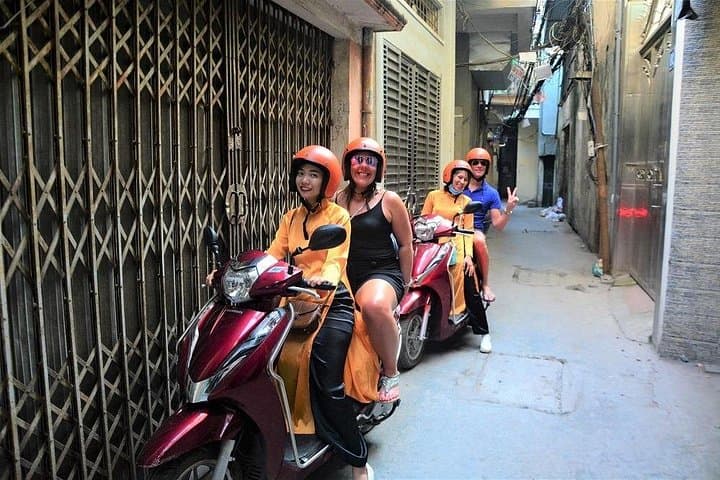 Women-Led Hanoi Vespa Night Food Tour photo 2