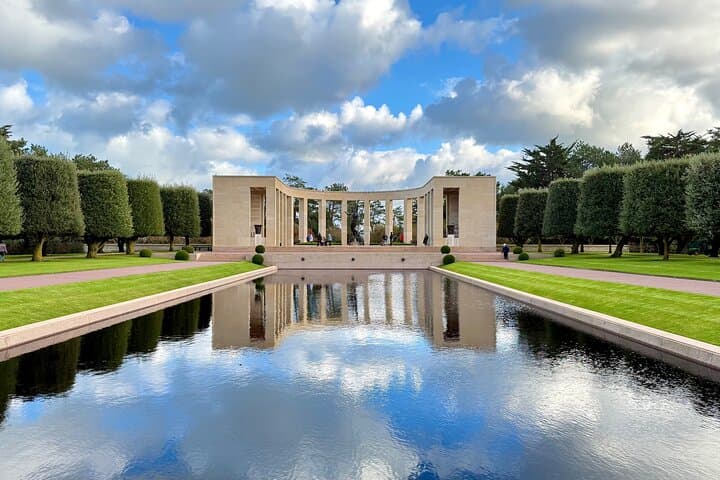 Exploring the Heroic History of Omaha Beach photo 2