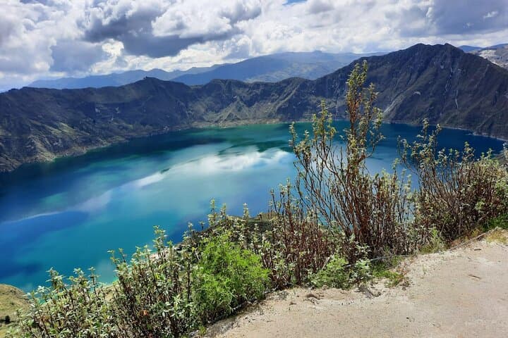Quilotoa Lagoon Full-Day Hike & Tigua Community Visit from Quito photo 4