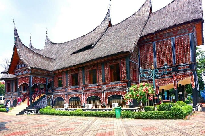 Private Day Tour: Taman Mini, Sunda Kelapa & Old Town Batavia in Jakarta photo 1
