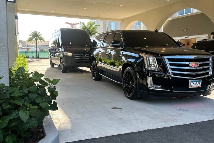 St Thomas Private Luxury Island Tour — 6-Hour Escalade or Sprinter Experience photo 4