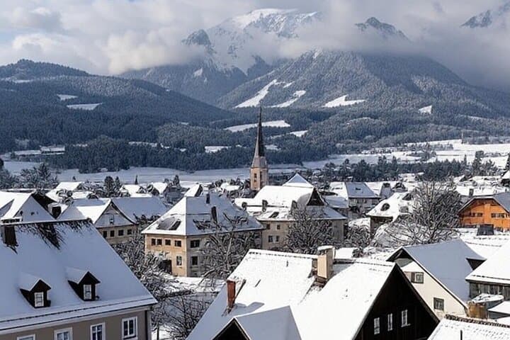 Private Ski Day Trip to Zugspitze from Munich: Glacier Runs & Chauffeured Transfer photo 5
