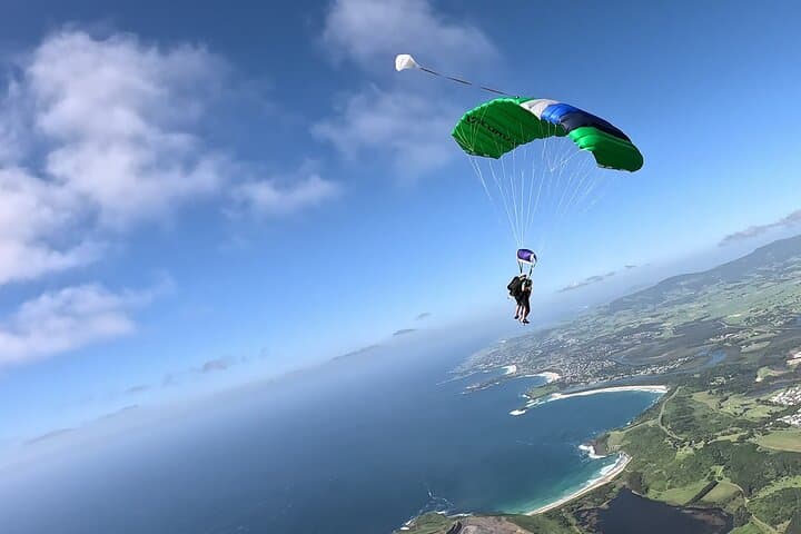 Tandem Skydive Shellharbour Beach 15,000ft — Beachside Freefall Over Bass Point photo 4