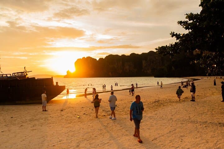 Railay Beach Sunset and Bioluminescent Plankton Tour — Krabi Evening Adventure photo 5