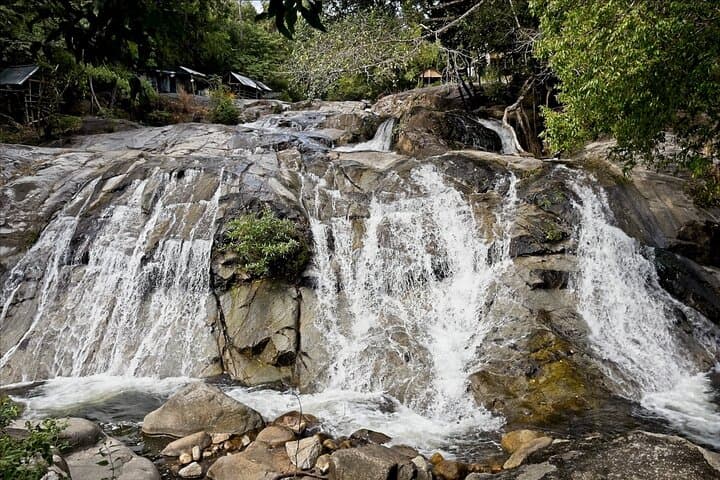 Chonlos Waterfalls Day Hike from Phnom Penh: Swim, Stream Crossings & Jungle Trails photo 2
