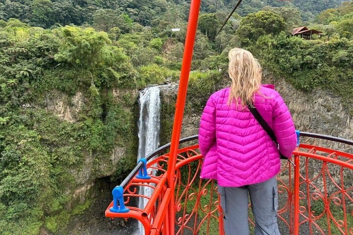 Day Trip to Baños: Devil's Cauldron, Treehouse & Swing from Quito photo 5