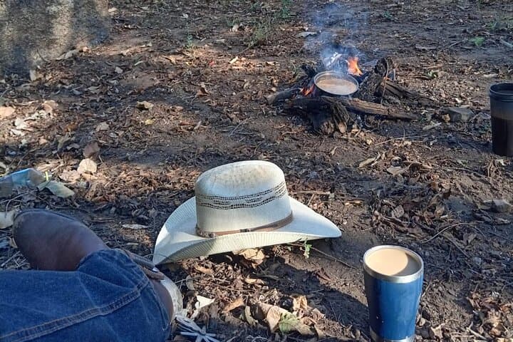 Horseback Through Tequila Agave Fields: Rural Ride & Tasting in El Arenal photo 2