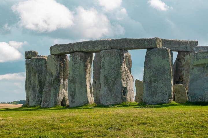 Stonehenge & Ancient Britain: Small-Group Day Tour from London
