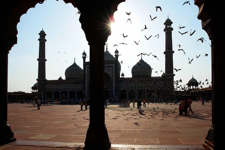 Taj Mahal Day Tour from Bengaluru — Same‑Day Flight, Yamuna Expressway & Agra Fort photo 3
