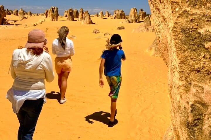 Pinnacles Desert & Catch-Your-Own-Lobster Safari from Perth photo 4