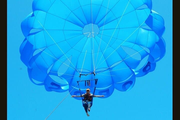 Parasailing Over Sharm El Sheikh: Red Sea Flight with Hotel Transfer photo 2
