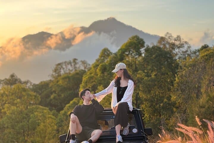 Mount Batur Sunrise Jeep Tour with Breakfast and Black Lava Field Exploration photo 3