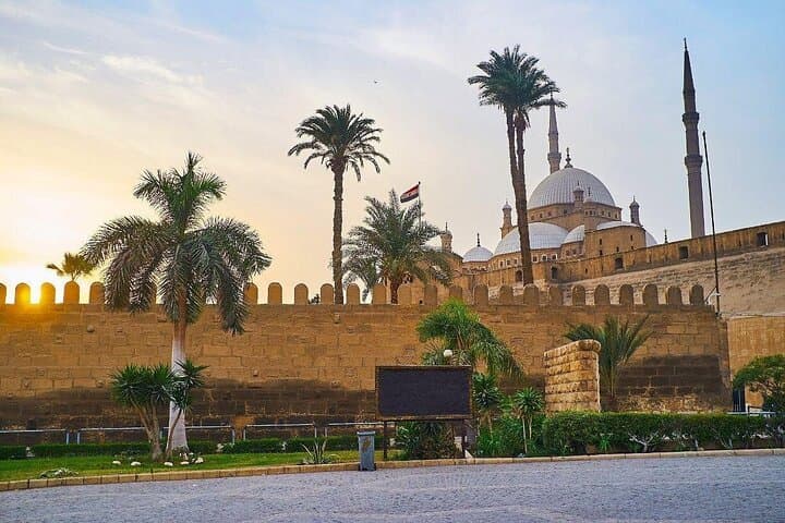 Cairo Heritage Tour: Saladin Citadel & Khan El-Khalili Bazaar Walk photo 4