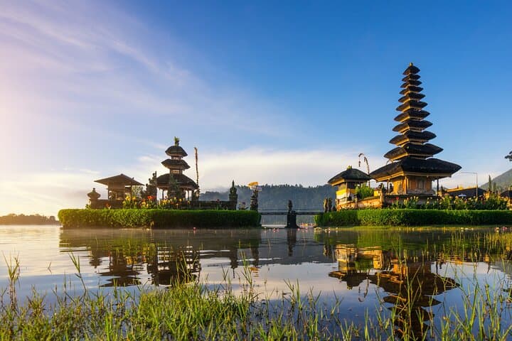North Bali Full-Day Private Guided Tour: Bedugul, Rice Terraces & Monkey Forest photo 3