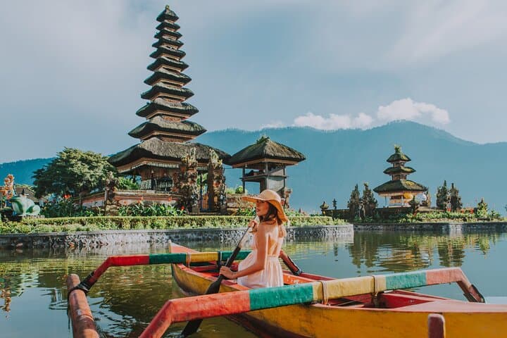 North Bali Full-Day Private Guided Tour: Bedugul, Rice Terraces & Monkey Forest